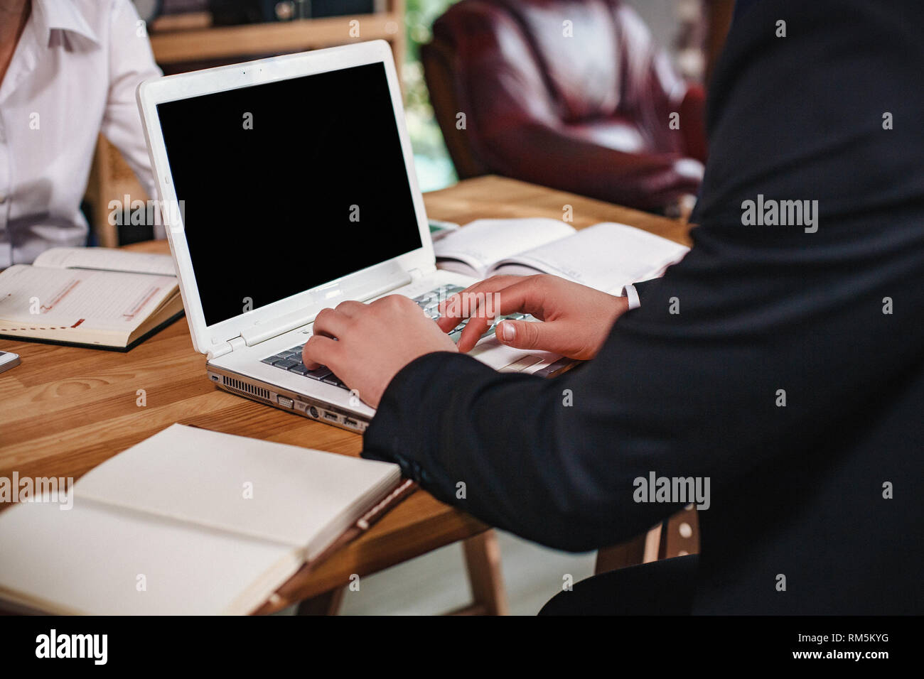 Hand typing computer top view hi-res stock photography and images - Alamy