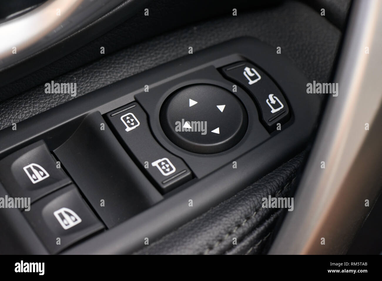 Electric vehicle button hires stock photography and images Alamy