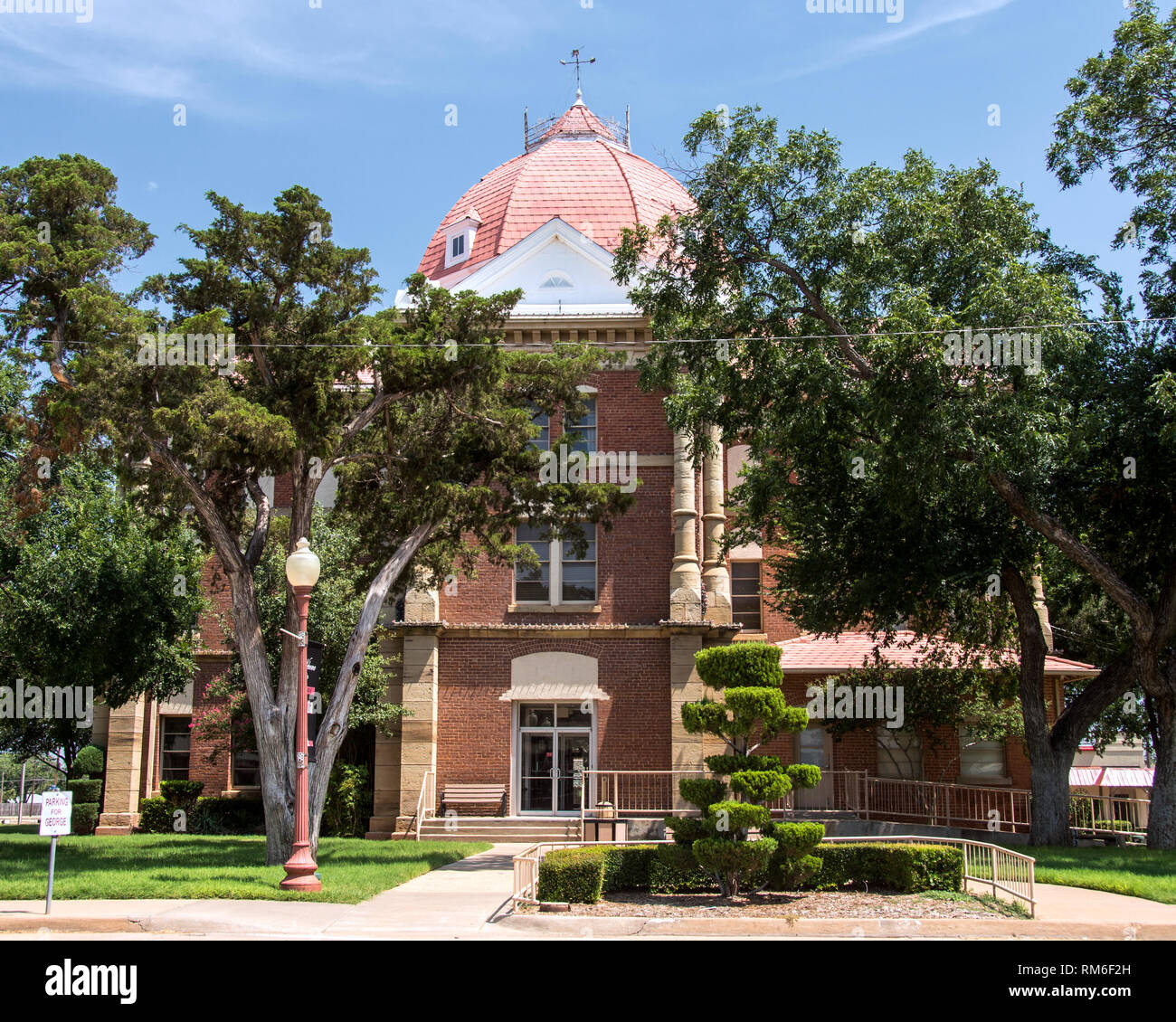 Clay County Courthouse - Henrietta, Texas Stock Photo