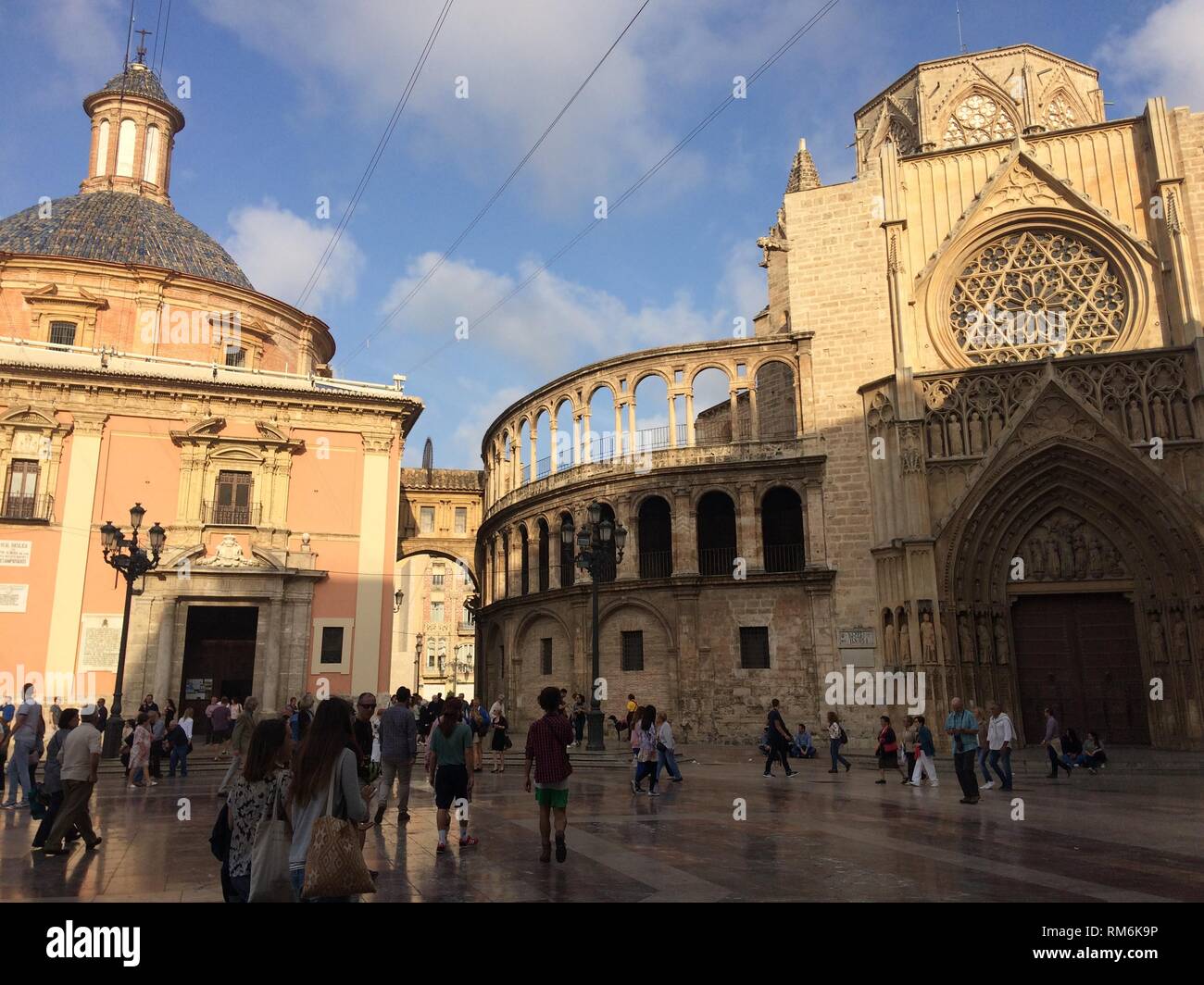 Plaza de la Virgen in Valencia, Spain Stock Photo Alamy