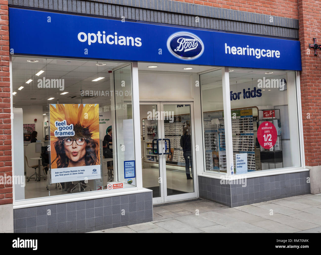 Boots Opticians Shop England Hi res Stock Photography And Images Alamy Boots Opticians Shop England Hi res Stock Photography And Images Alamy