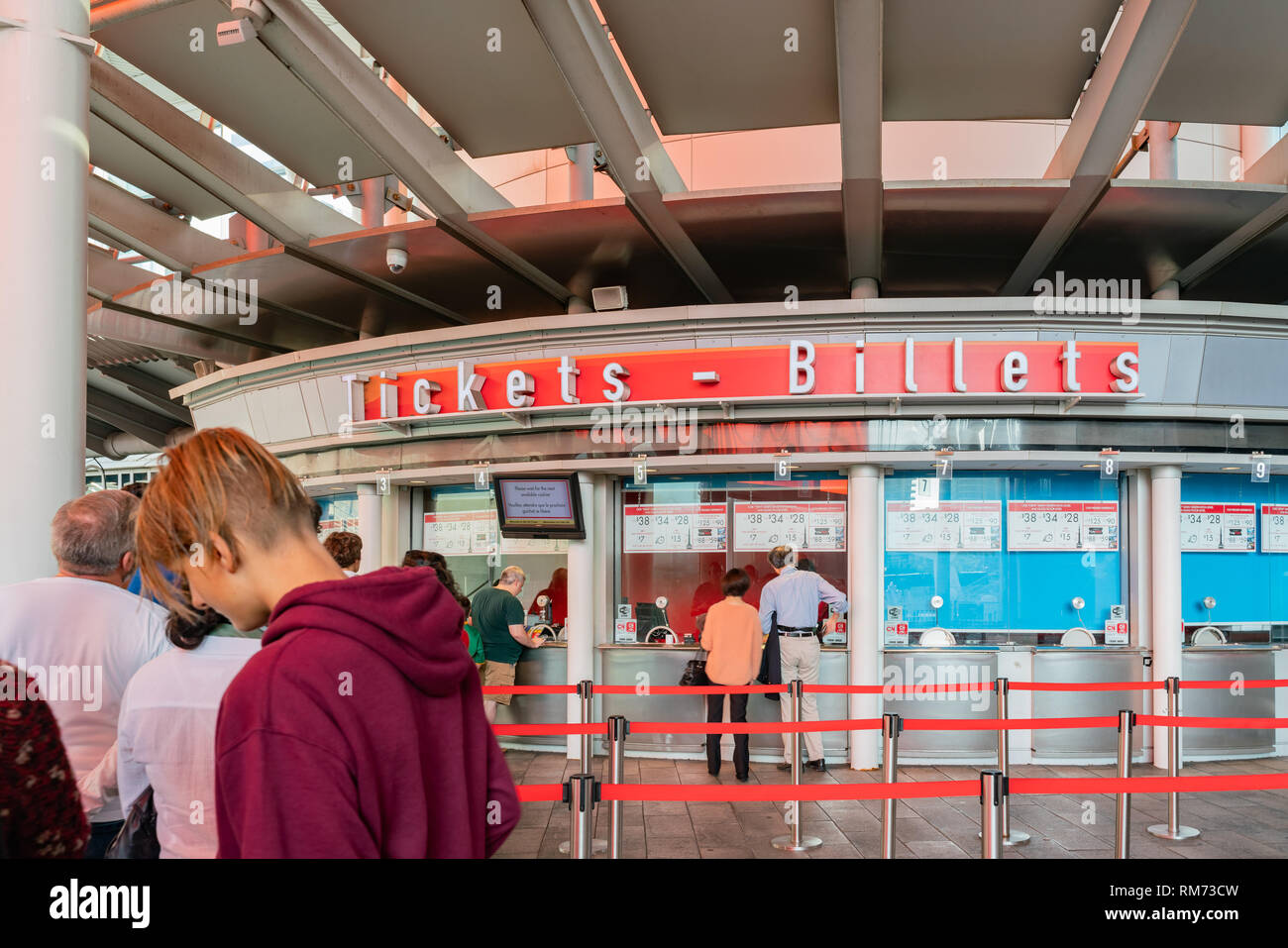 Toronto, OCT 5: People was queueing for the entrance ticket to CN Tower on OCT 5, 2018 at Tornoto, Canada Stock Photo