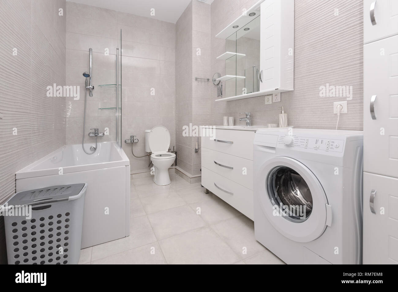 Sink Bath Washing Machine Stock Photos Sink Bath Washing Machine