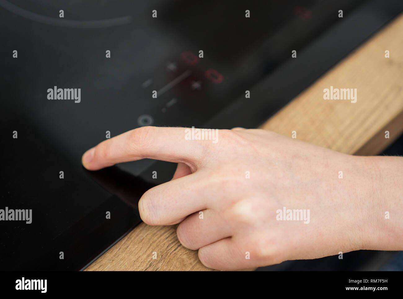 Unsafe situation hires stock photography and images Alamy