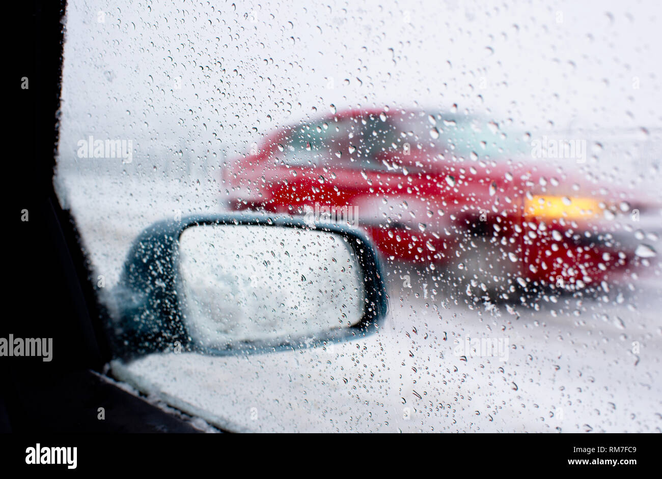 Rear mirror in rain hi-res stock photography and images - Alamy
