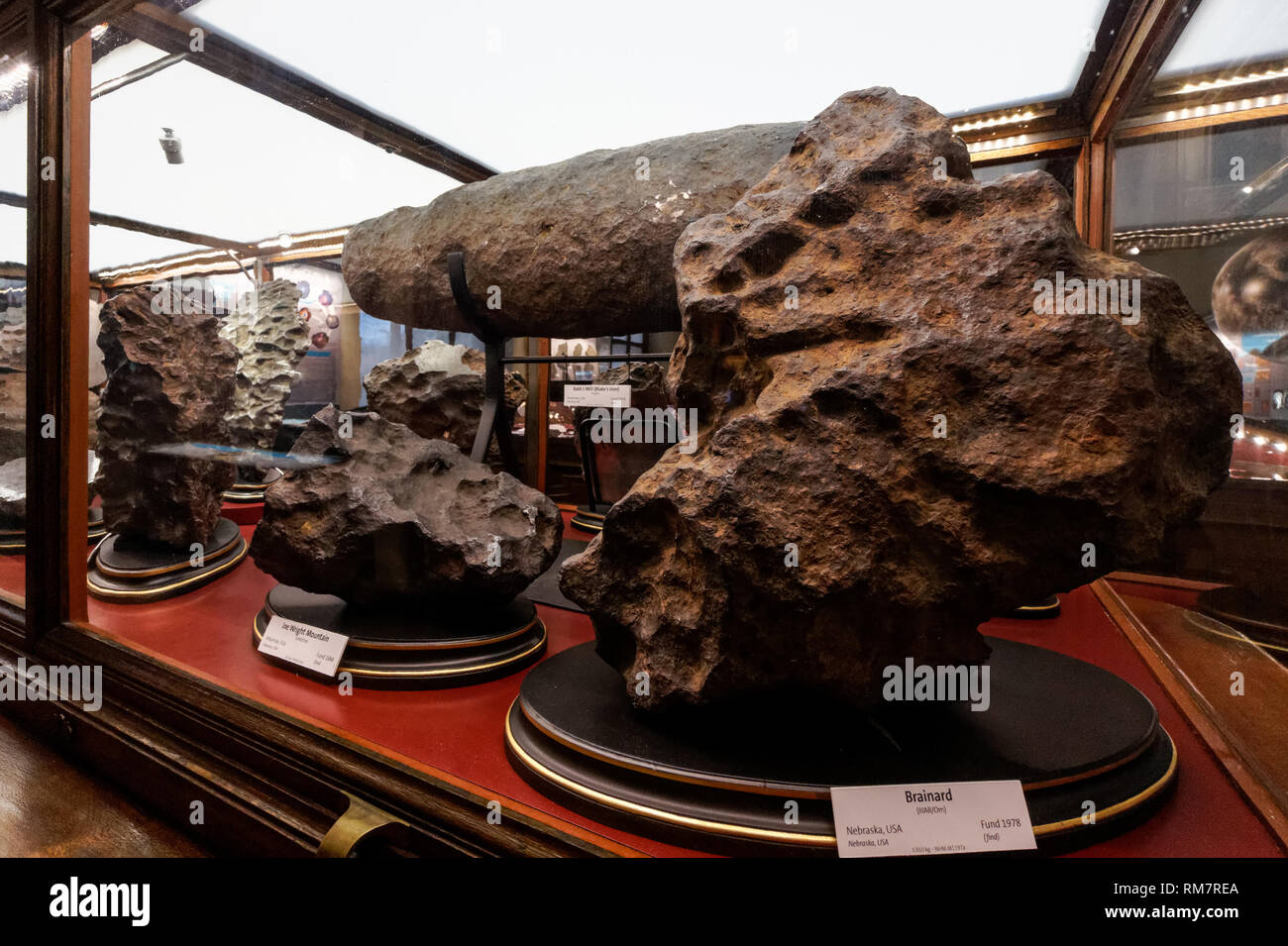 3 MARS ROCK DISPLAY MARTIAN METEORITE MUSEUM EDITION Jumbo Display+Easel 