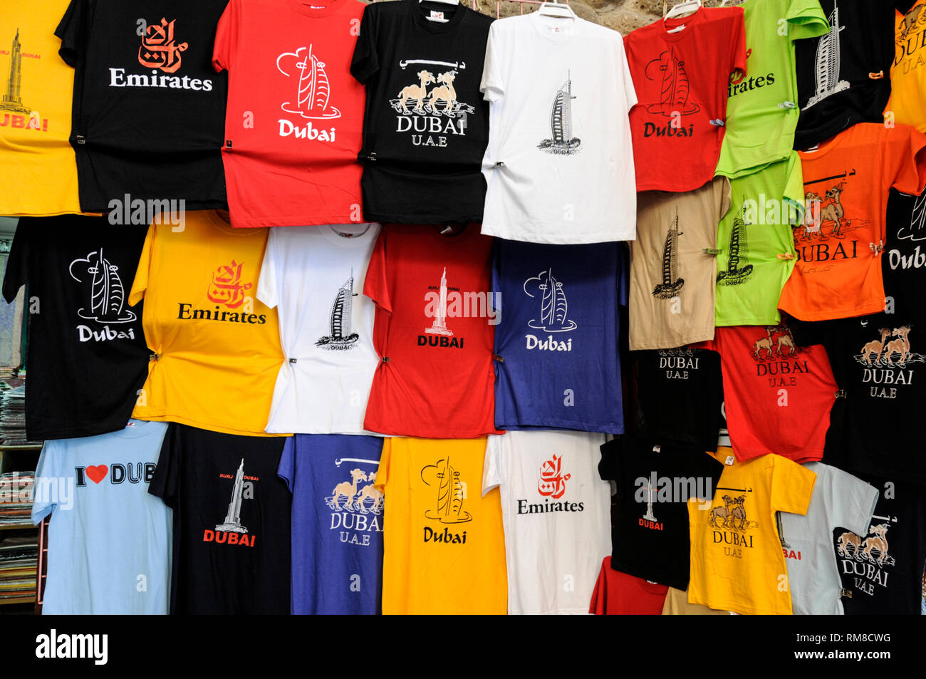 Dubai T-Shirt United Arab Emirates Tee Shirt Uae Dubai T-Shirt United Arab Emirates Tee Shirt Uae