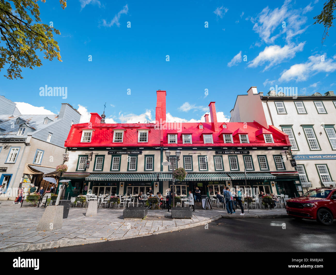 Quebec Oct 3 Morning View Of Some Beautiful Buildings - 