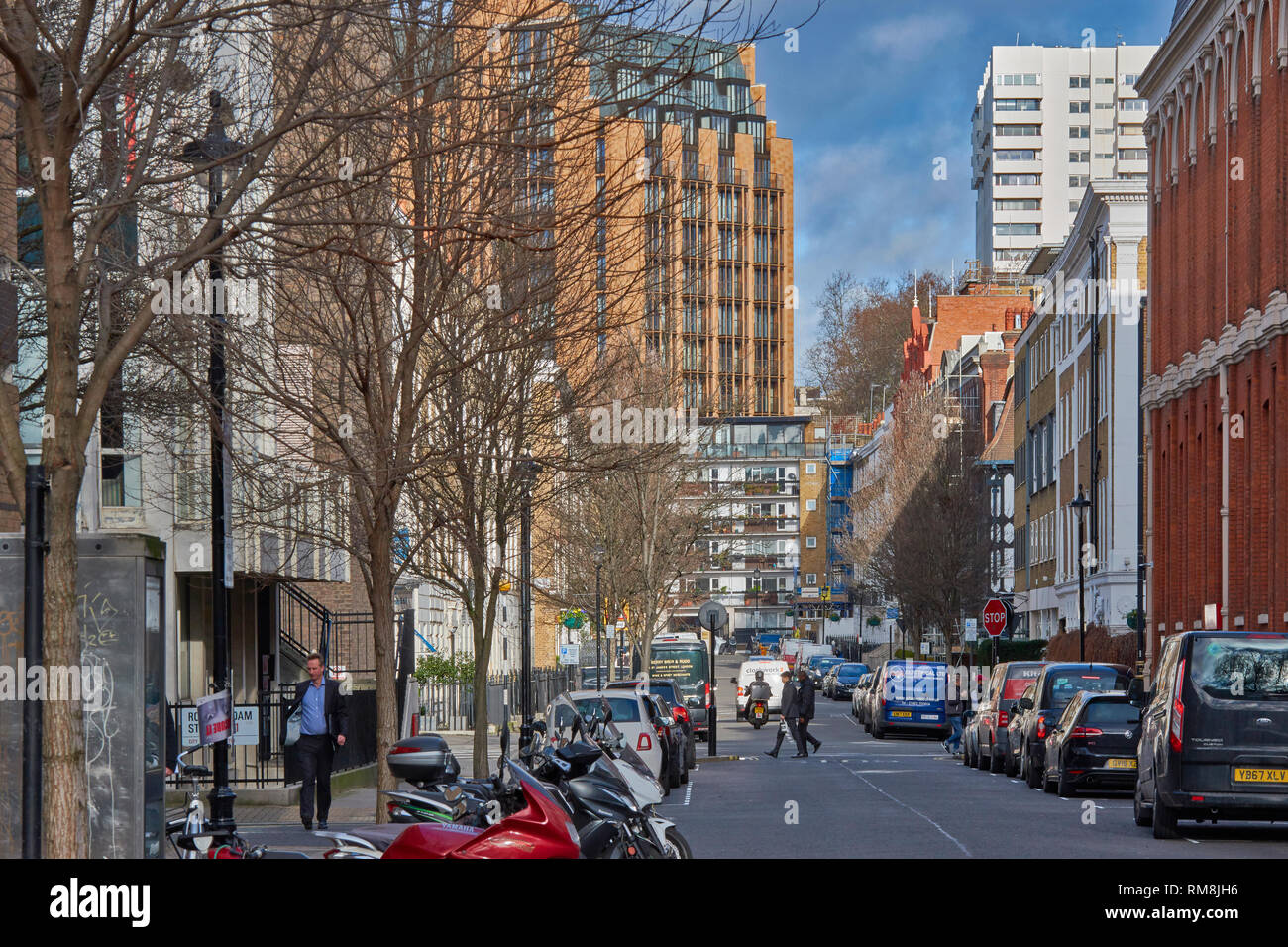 LONDON THE WALLACE COLLECTION HERTFORD HOUSE MANCHESTER SQUARE LOOKING DOWN MANCHESTER STREET