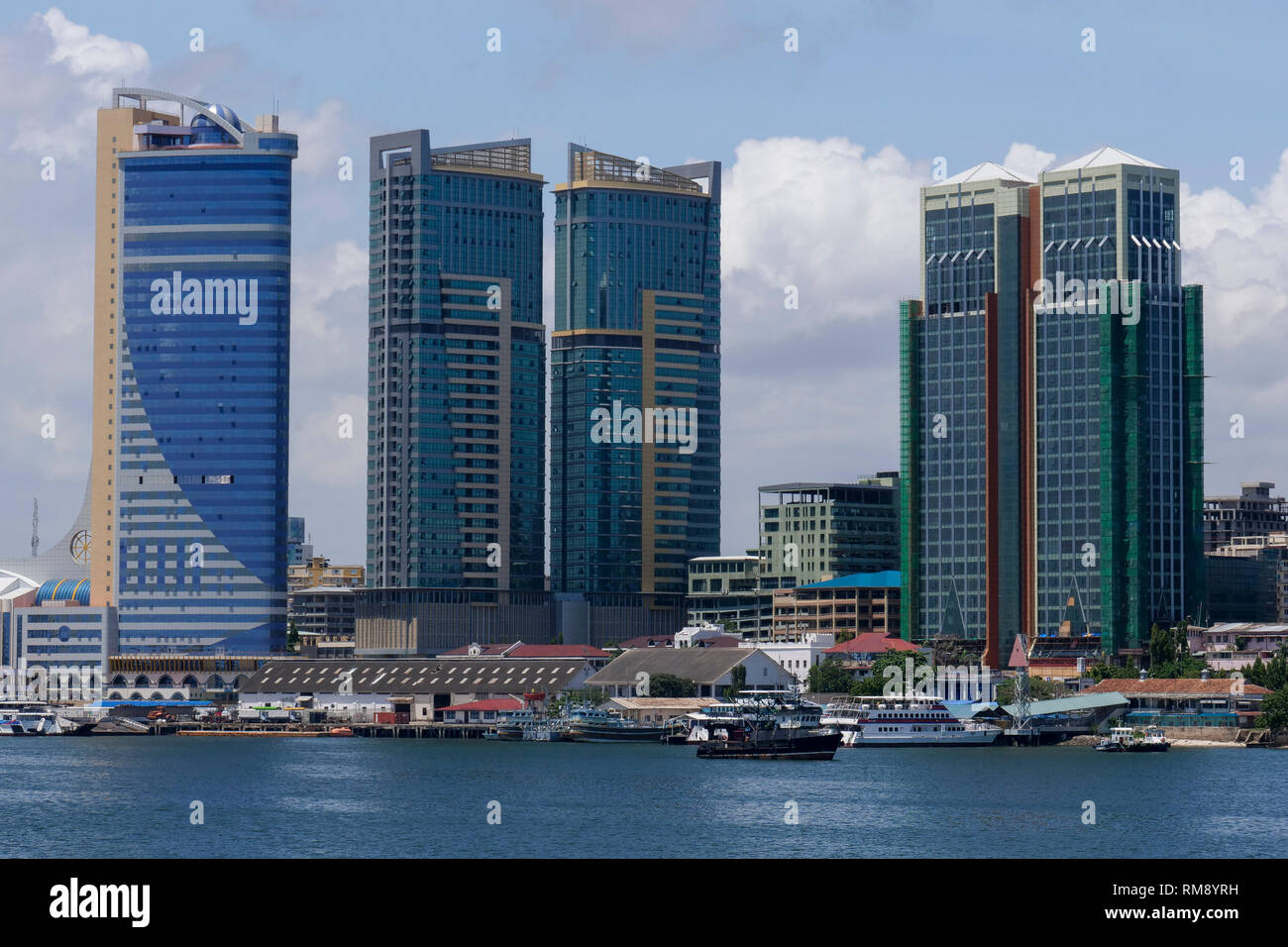 TANZANIA Daressalaam, bay and seaport, new apartment tower and ferry station to Zanzibar Stock Photo