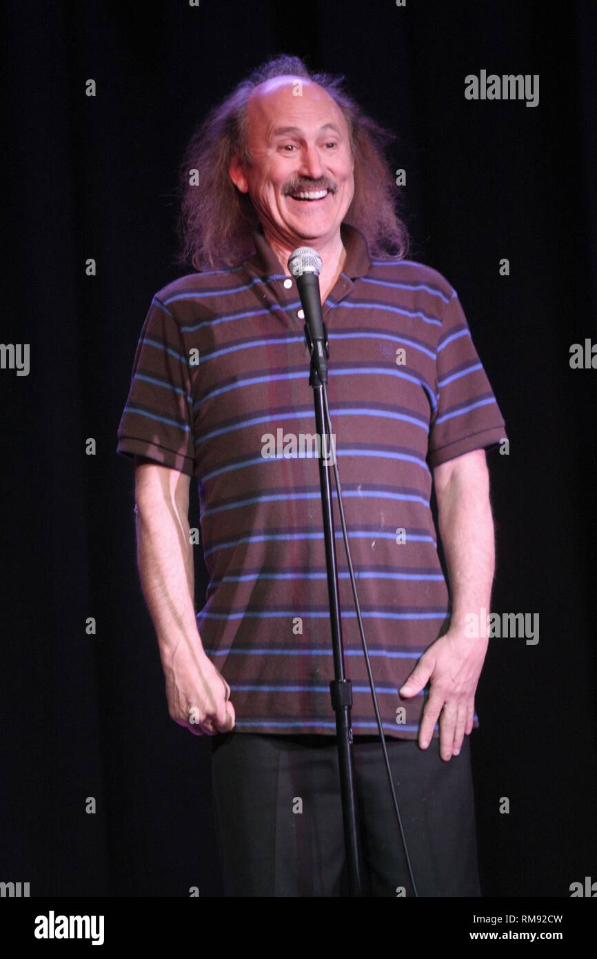 Gallagher Comedian High Resolution Stock Photography and Images - Alamy