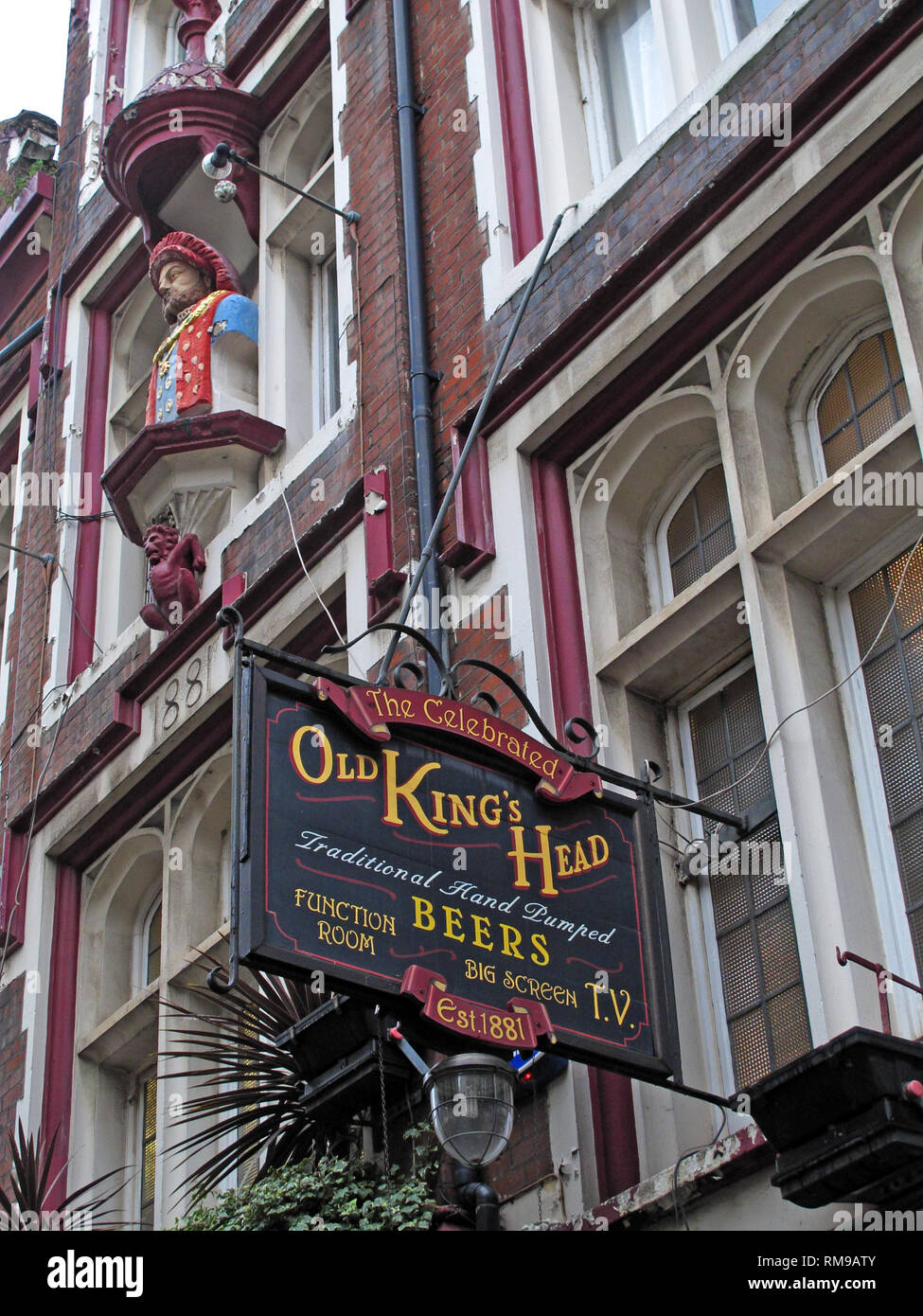 Old Kings Head Pub, Southwark - King's Head Yard, Greater London, South East England, UK,  SE1 1NA Stock Photo