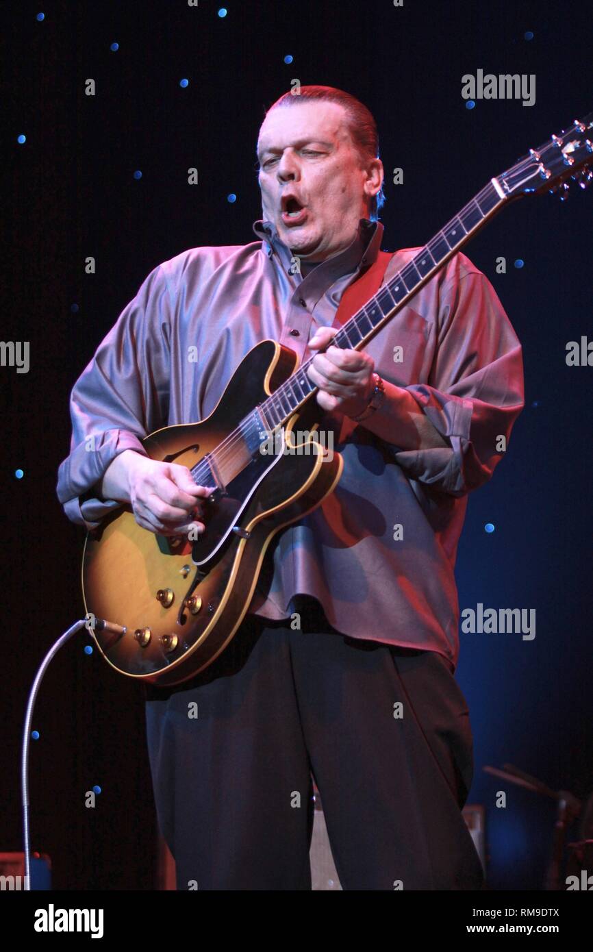 Guitarist jay geils hires stock photography and images Alamy