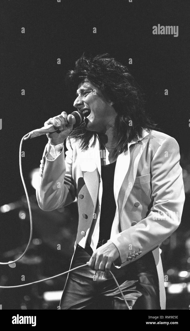 Steve perry hi res stock photography and images Alamy