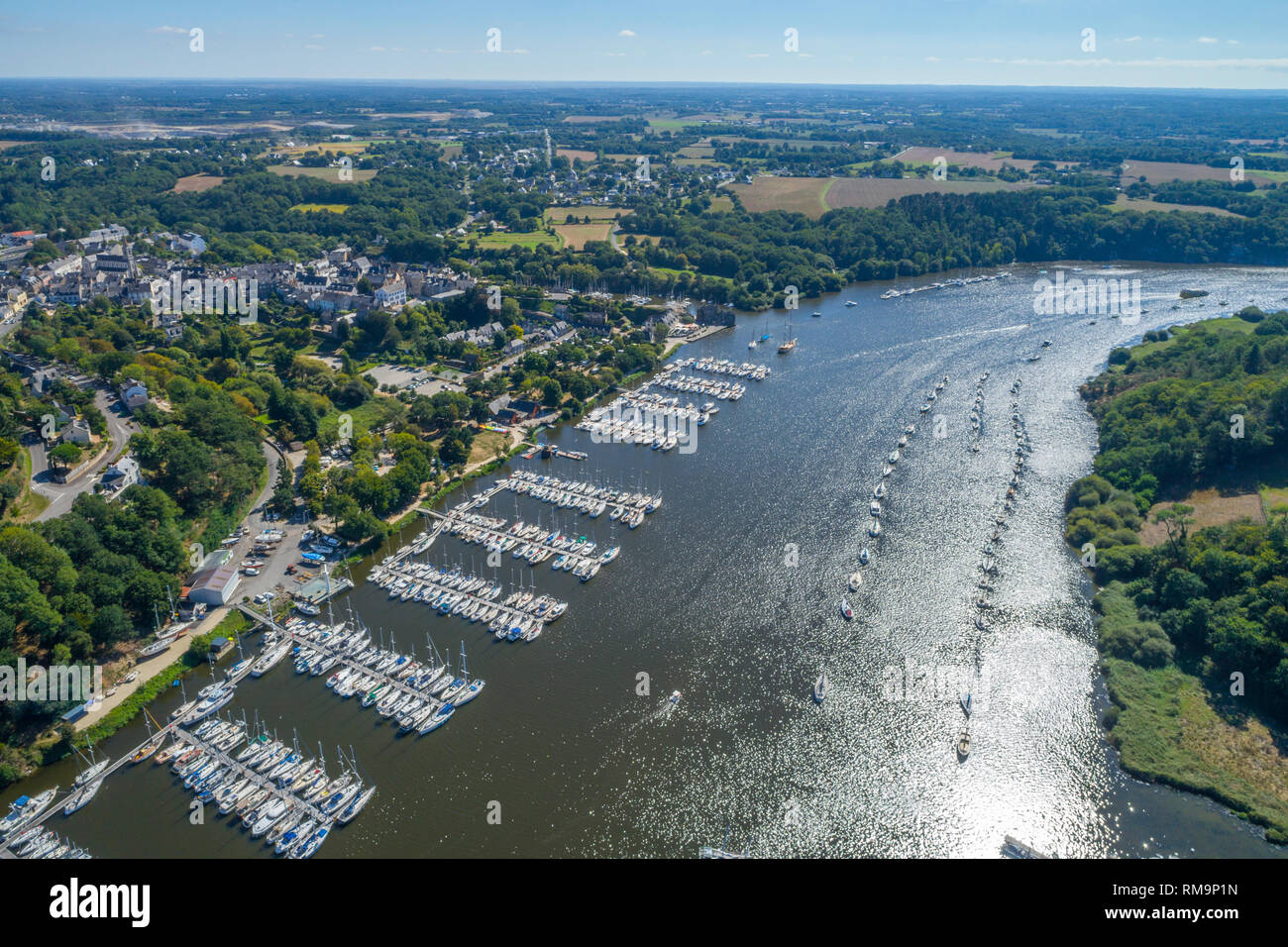 France, Morbihan, La Roche Bernard, view on the Vilaine river and the yacht harbour (aerial view) // France, Morbihan (56), La Roche-Bernard, vue sur  Stock Photo