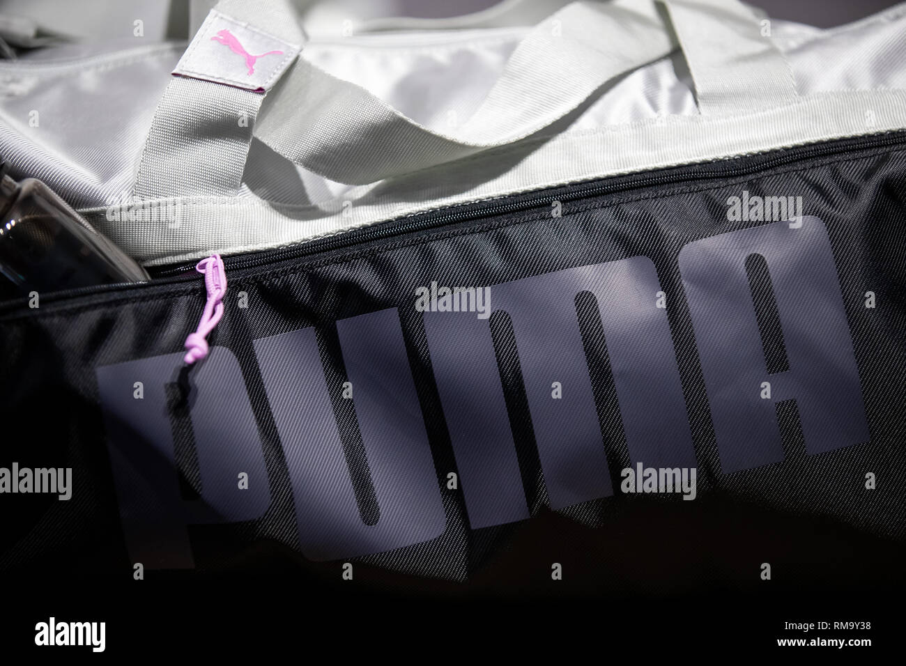 puma company bag