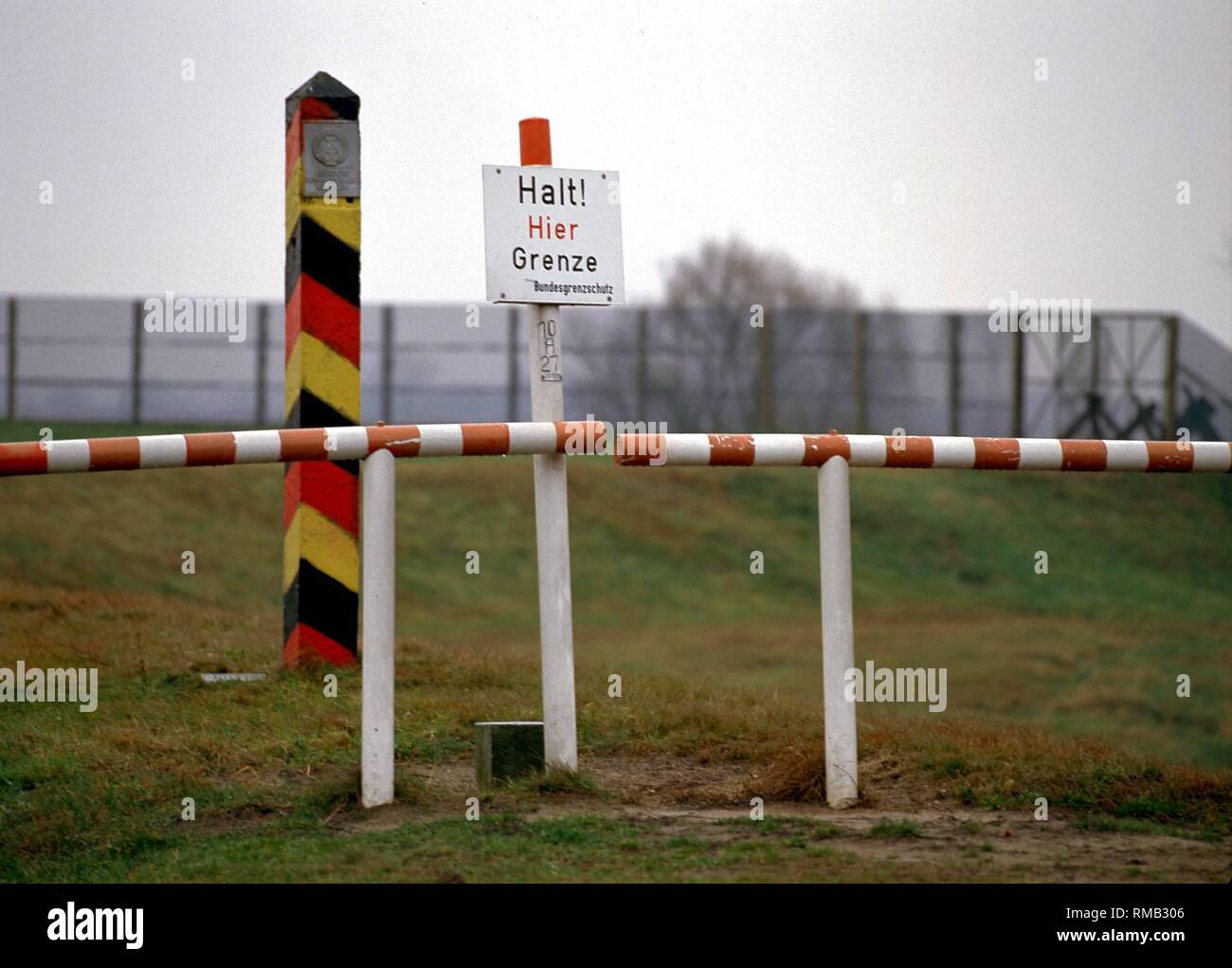 Inner German border facilities at Elbedeich near Gummern. Stock Photo