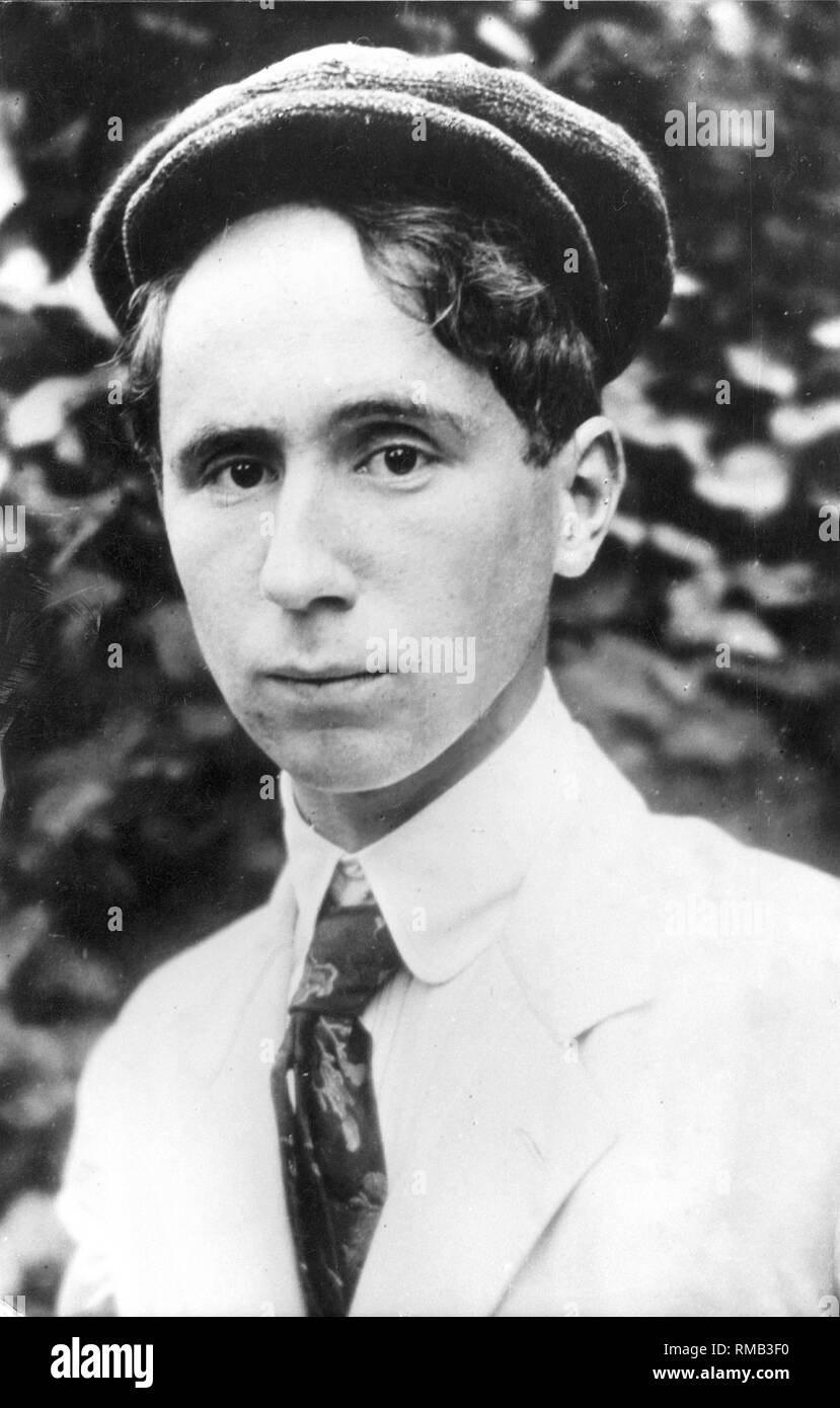 Portrait of German writer and director Bertolt Brecht as a young man. Stock Photo