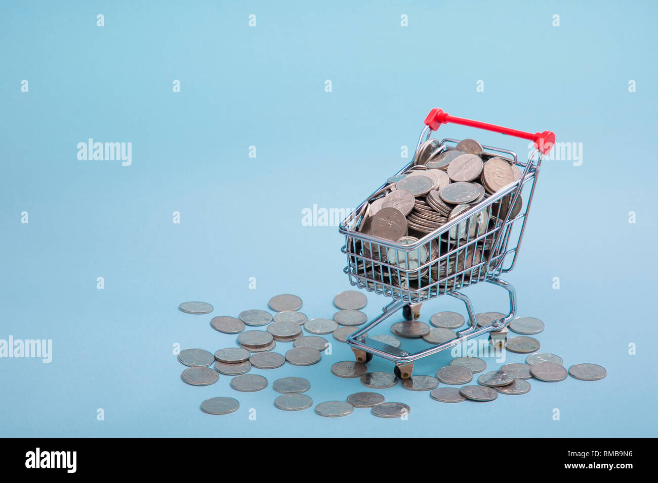 Money mart hi-res stock photography and images - Alamy