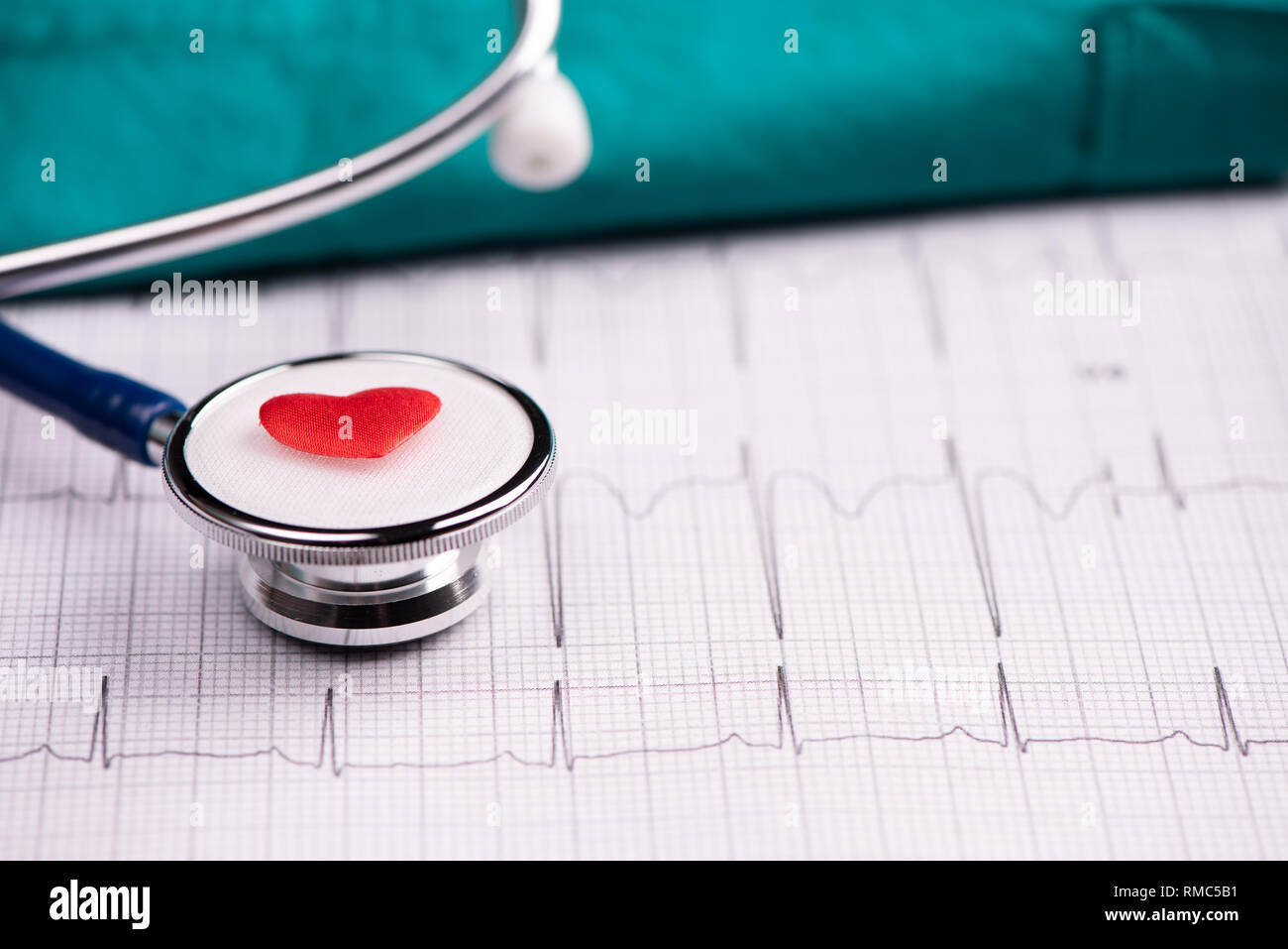 Ecg logo hi-res stock photography and images - Alamy