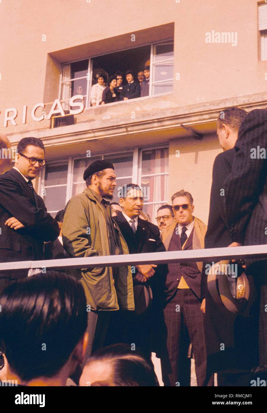 Che Guevara arriving in Punta del Este on the occasion of the Pan American Conference. Stock Photo