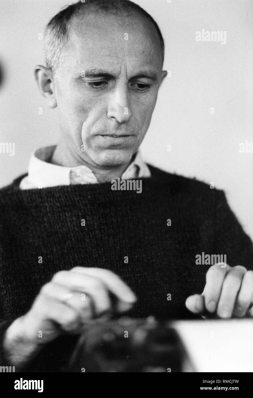 1960s typewriter photo hi-res stock photography and images - Alamy