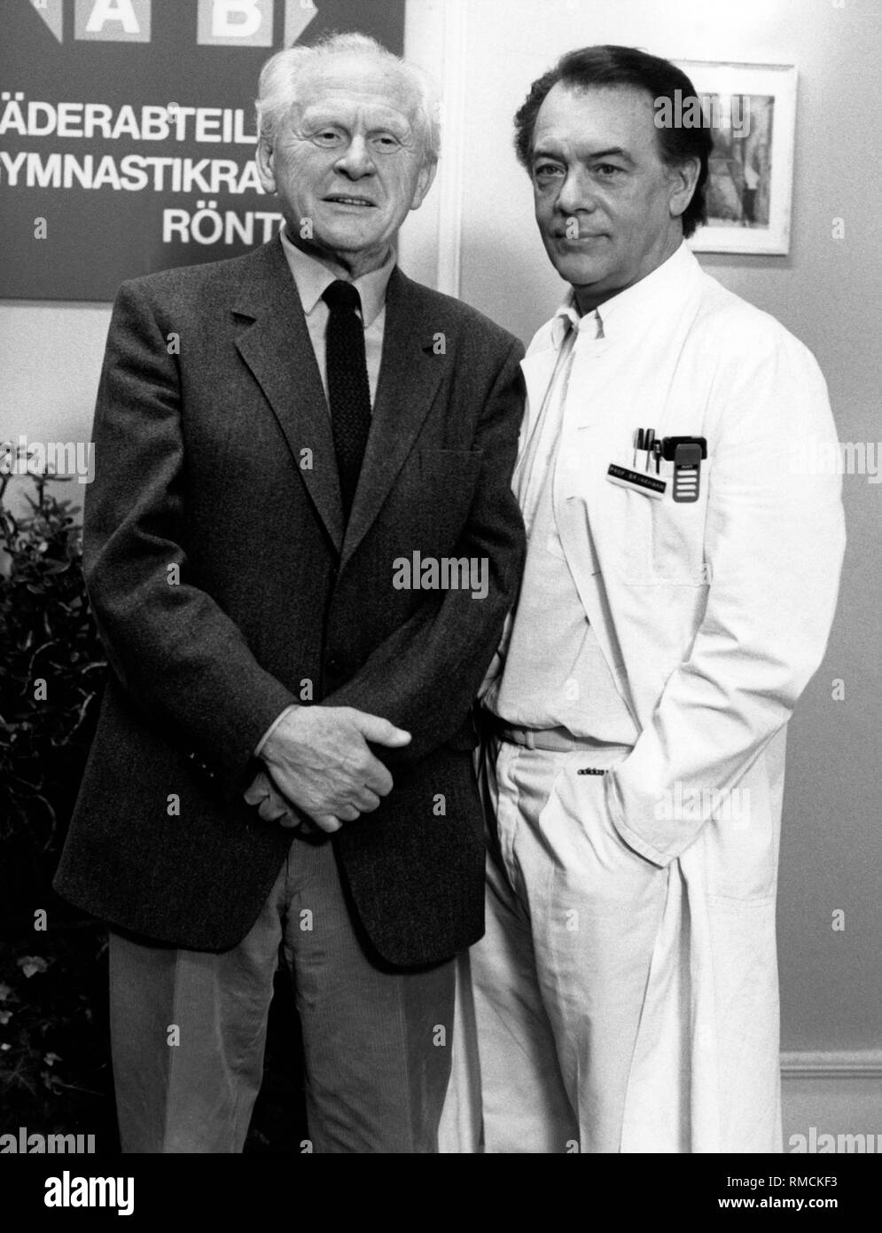 Gert Froebe and Klaus Juergen Wussow, German actors, in the series 'Die Schwarzwaldklinik'. Stock Photo