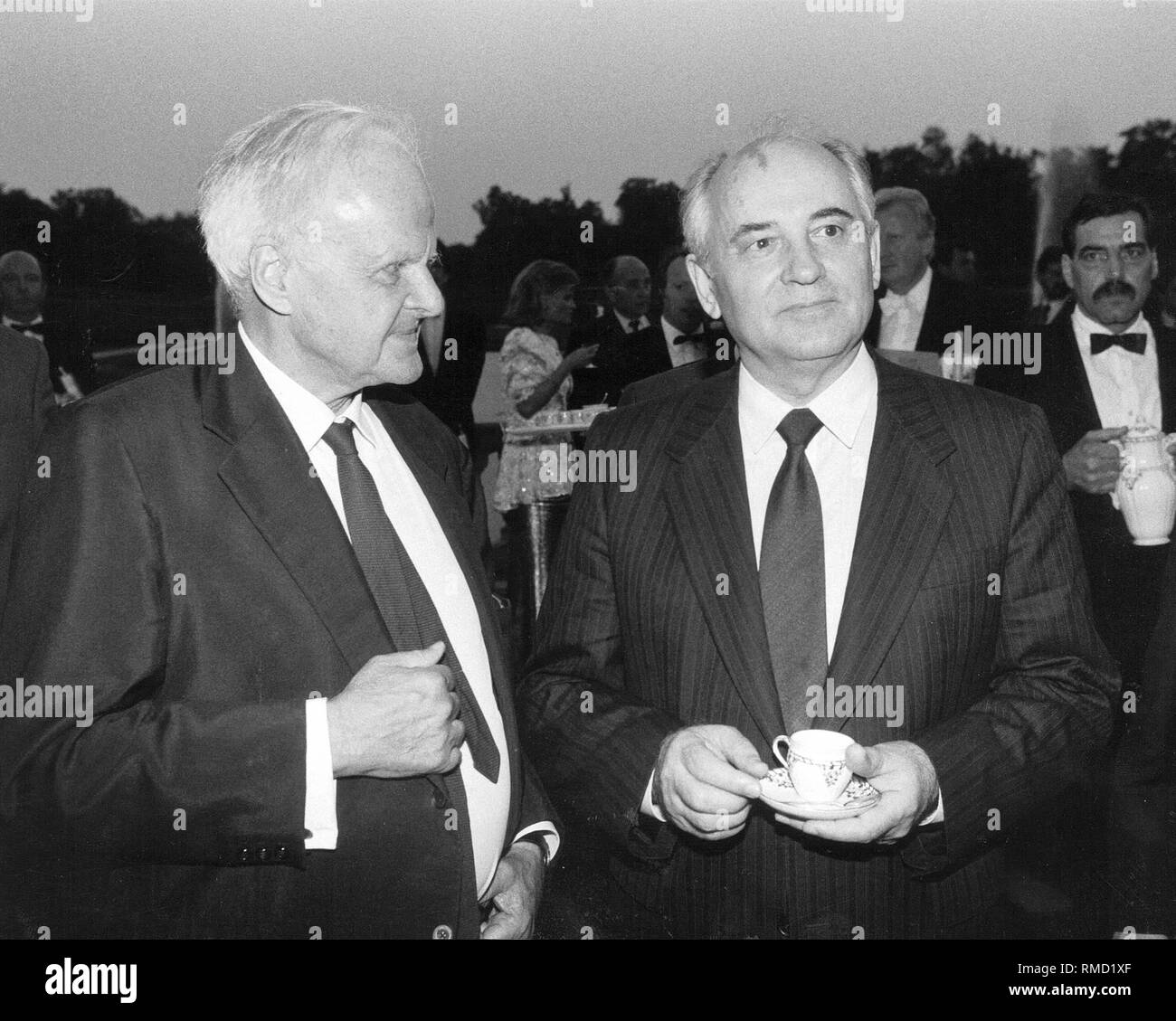 Carl Friedrich von Weizsaecker and Mikhail Gorbachev on the occasion of ...