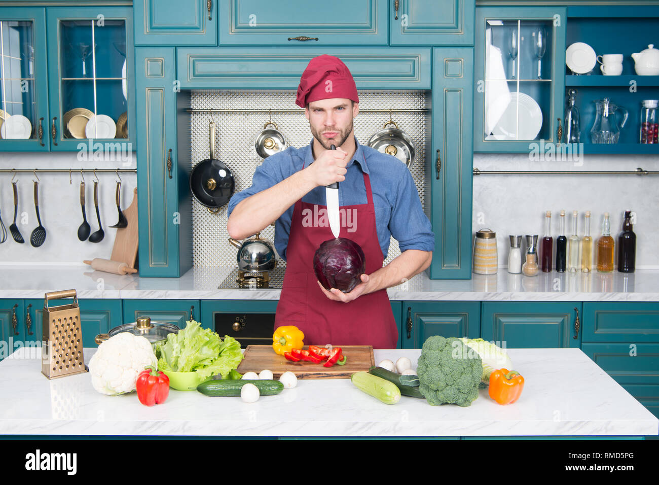 Chop injury hi-res stock photography and images - Alamy
