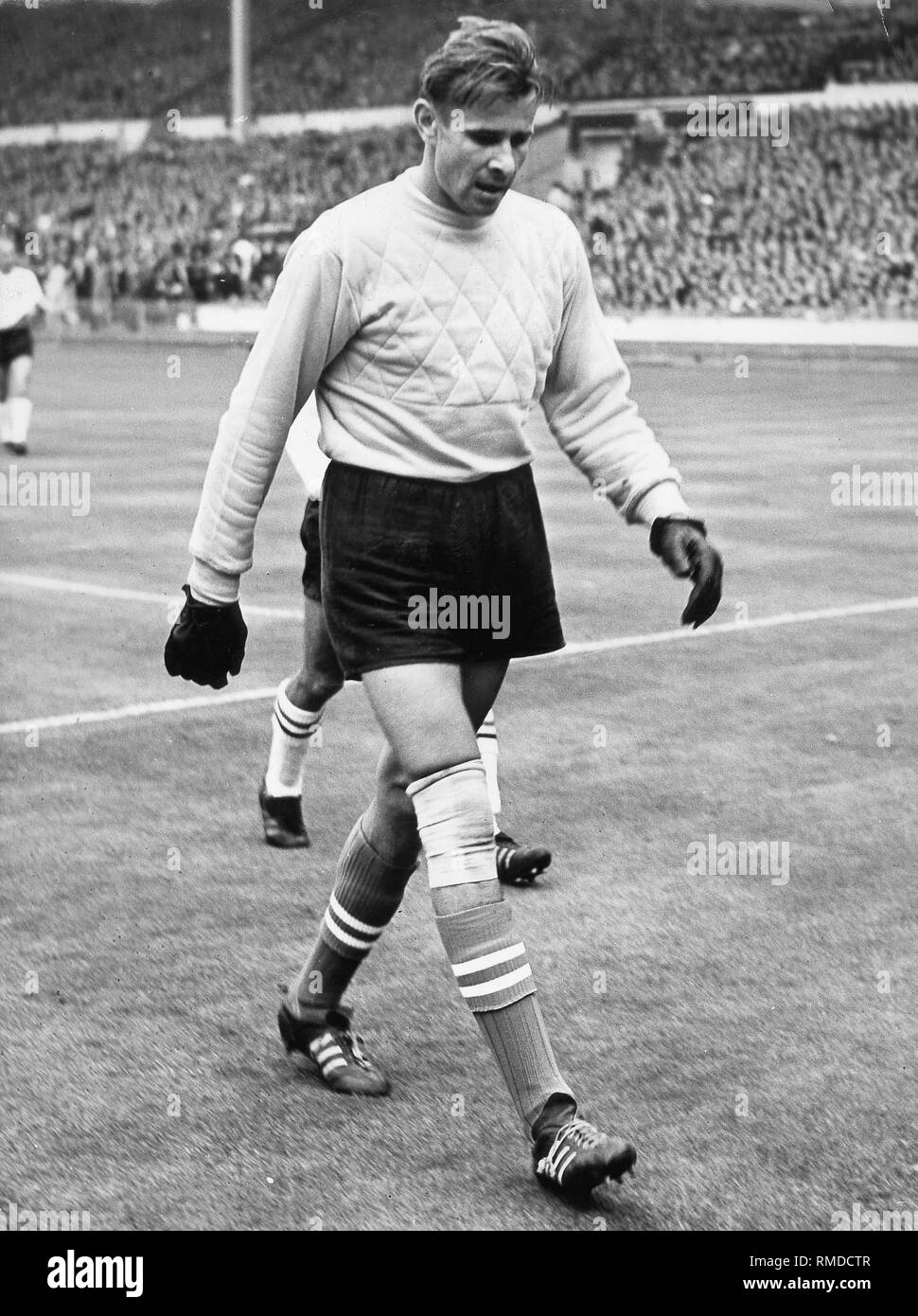 Lev Yashin, goalkeeper of the Russian national team Stock Photo Alamy
