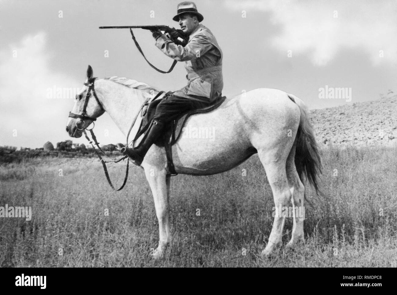 boar hunting, 1940-48 Stock Photo