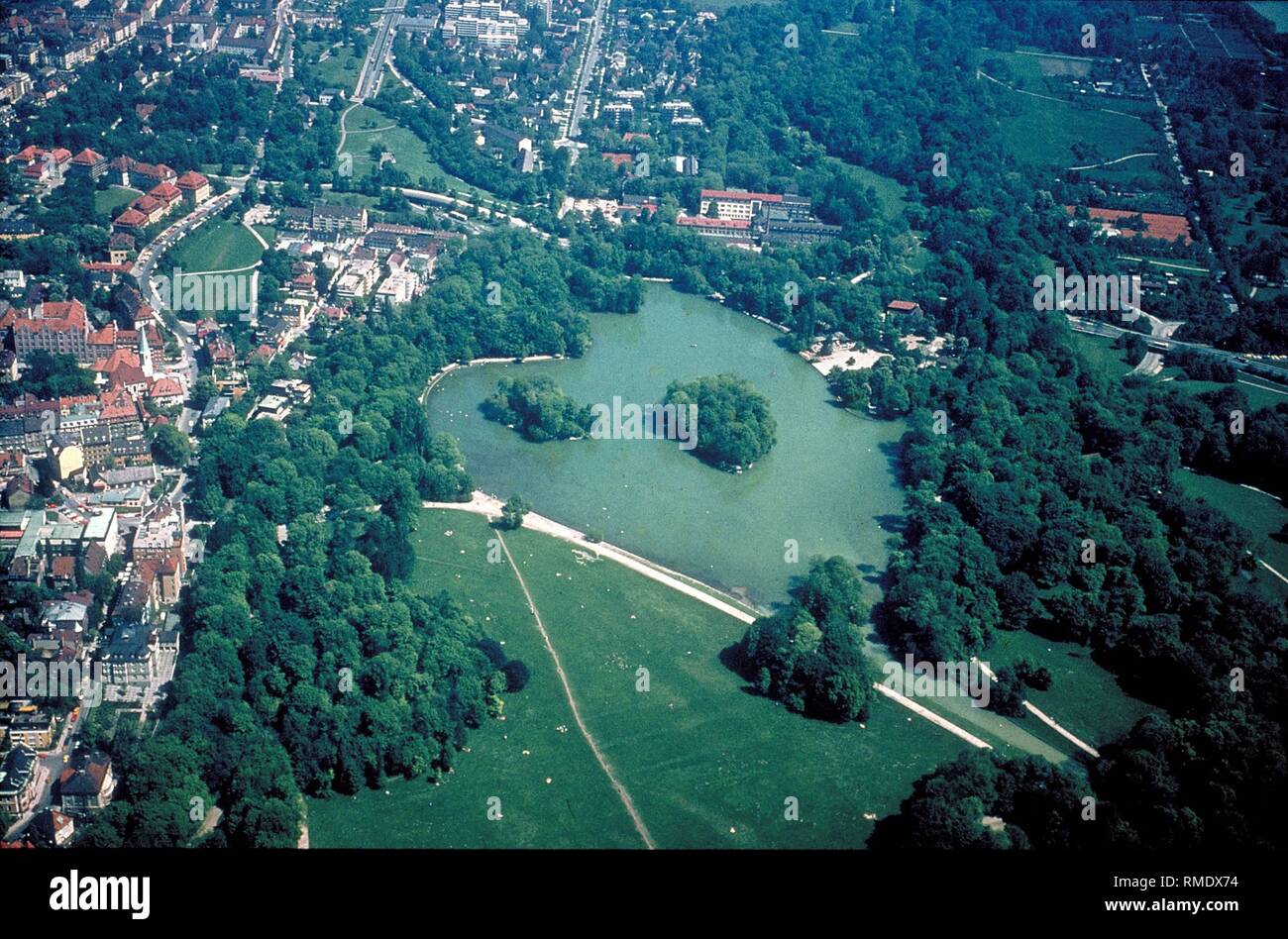 Kleinhesseloher See To The North Of The Englischer Garten Stock