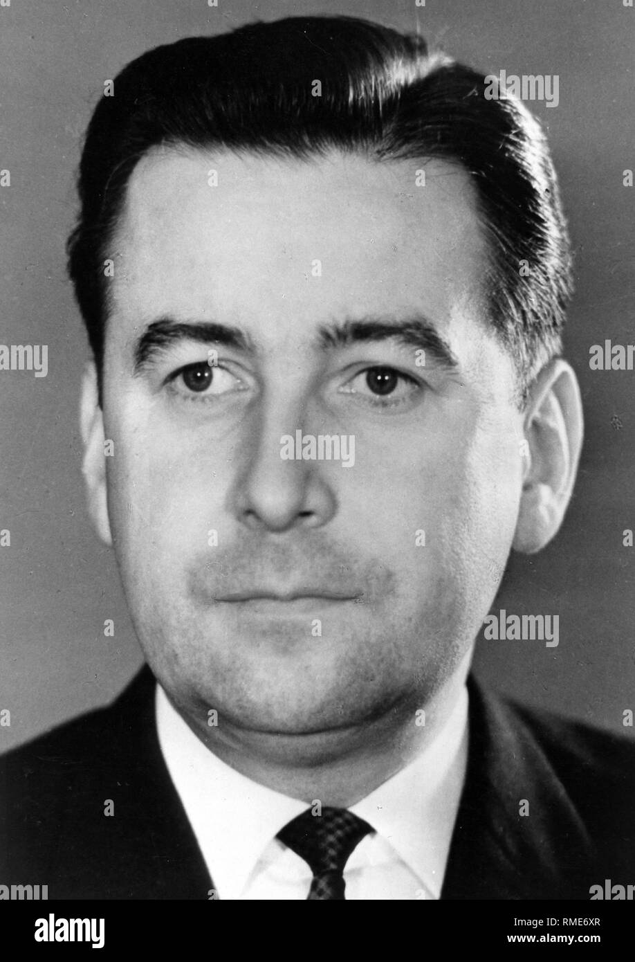 Horst Soelle - (* 03.06.1924) between 1965 - 1986 Minister for Foreign Trade of the GDR, between 1986 - 1989 Deputy East German Prime Minister, between 1976 - 1989 Member of the Central Committee of SED. Stock Photo