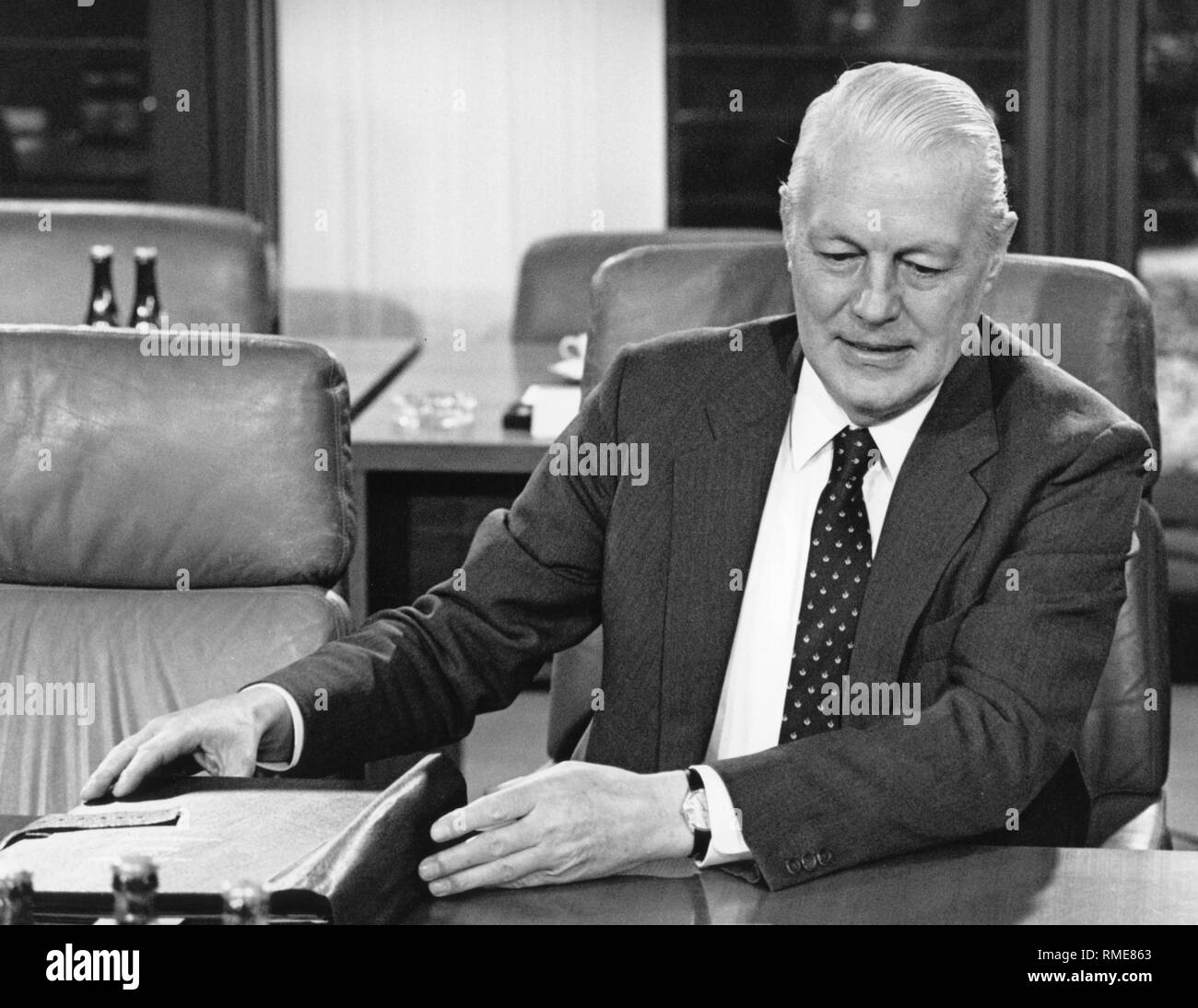 Dr. Gerhard Stoltenberg, Federal Minister of Finance. Stock Photo