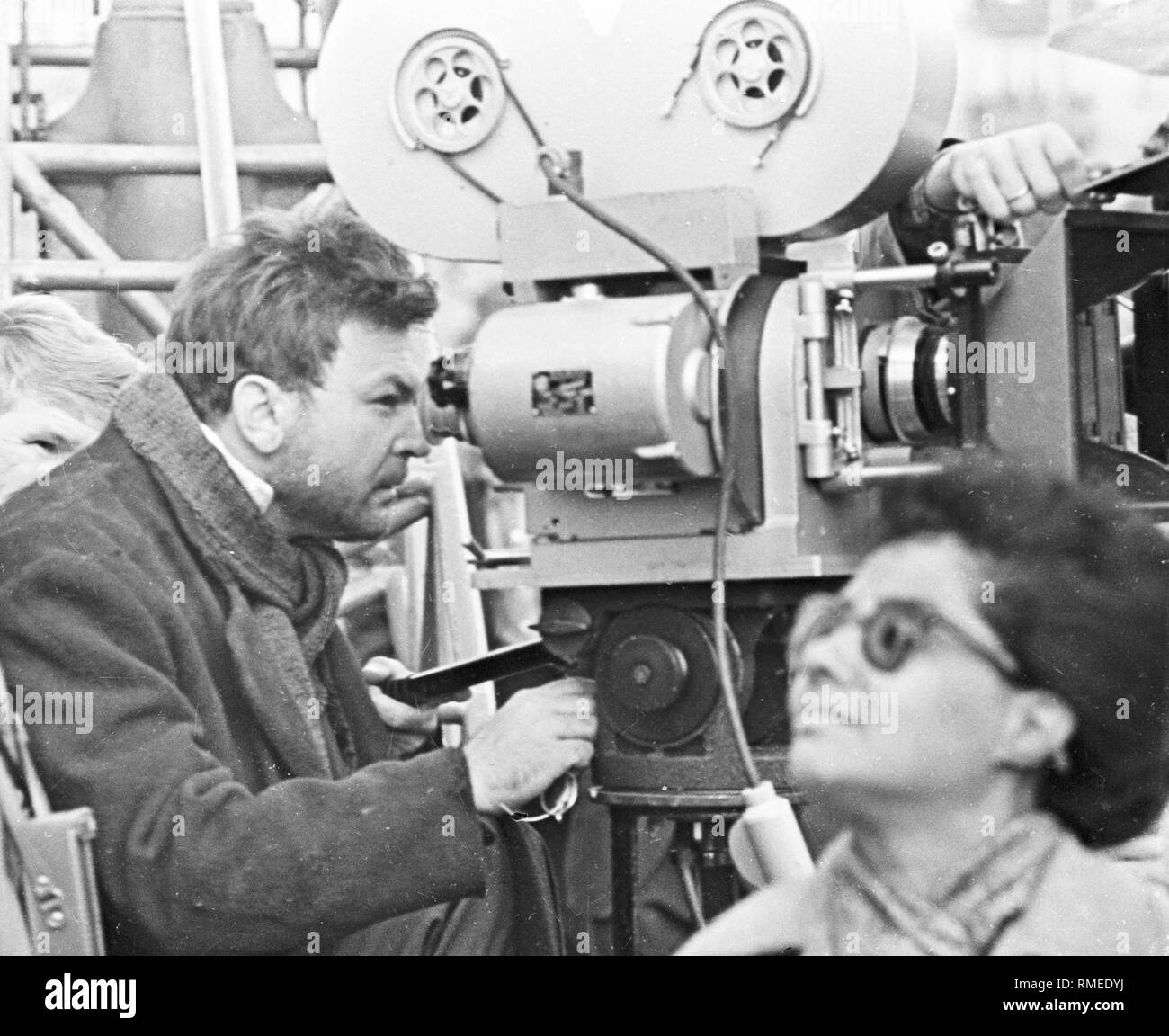 'Film director Sergei Bondarchuk at the shooting of ''War and Peace'''. Photograph Stock Photo