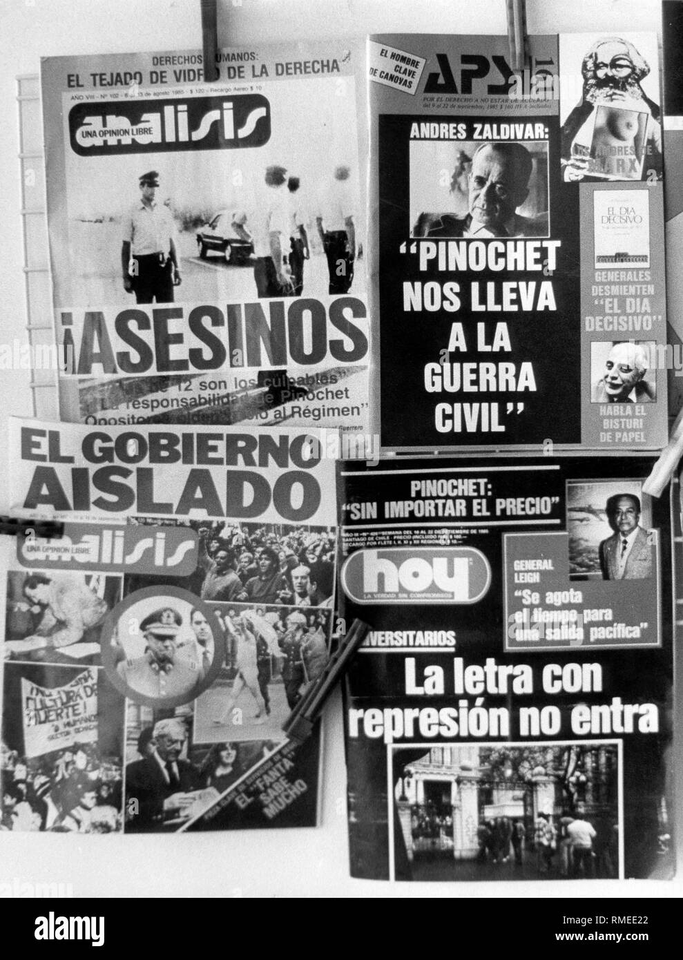 Political journals in Santiago de Chile: Zaldivar: 'Pinochet leads us into civil war', Analisis: 'Murderer' to the accused policemen' and 'El Gobierno Aislado' (the government is isolated). Stock Photo
