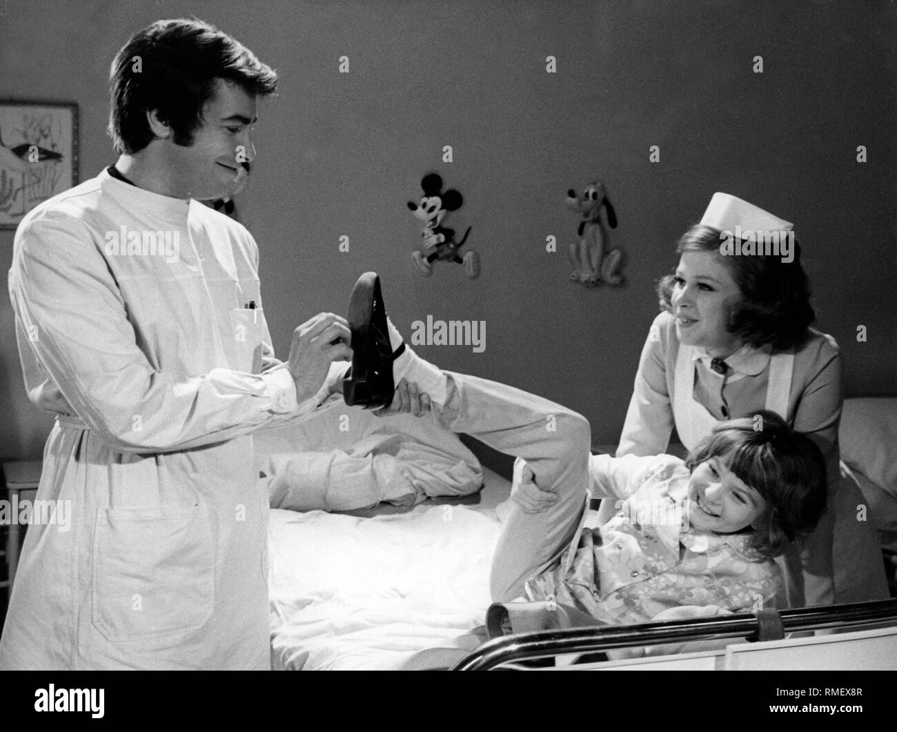 Roy Black and Helga Anders in 'Unser Doktor ist der Beste', Germany 1969. Stock Photo