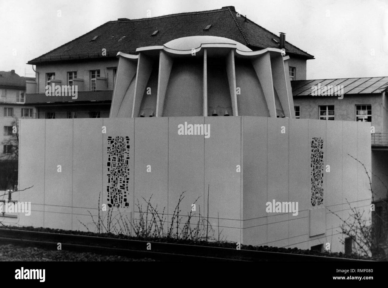 The new synagogue in Wuerzburg, which was inaugurated on 24.03.1970. The old synagogue was destroyed in 1938 by the National Socialists. Stock Photo