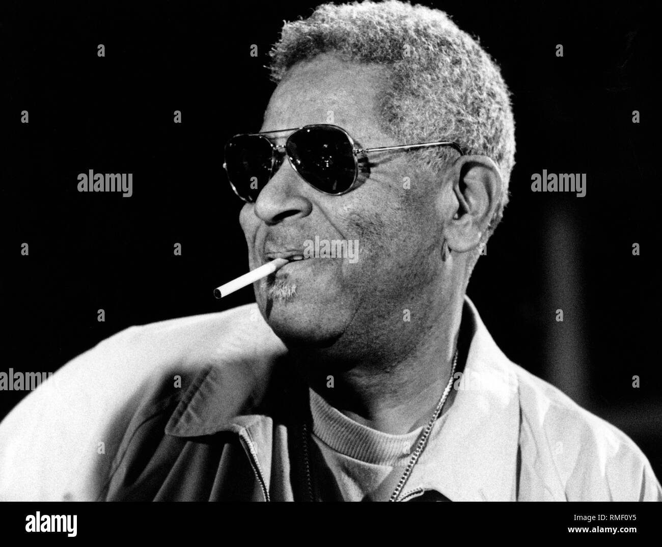 Dizzy gillespie hi-res stock photography and images - Alamy