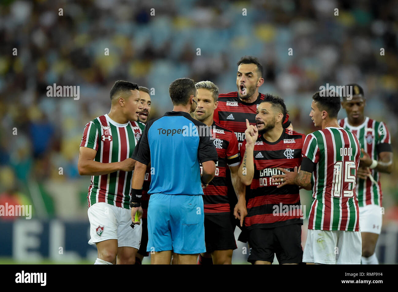 Rj Rio De Janeiro 02 14 2019 Carioca 2019 Flamengo X Fluminense Flamengo Players Complains With