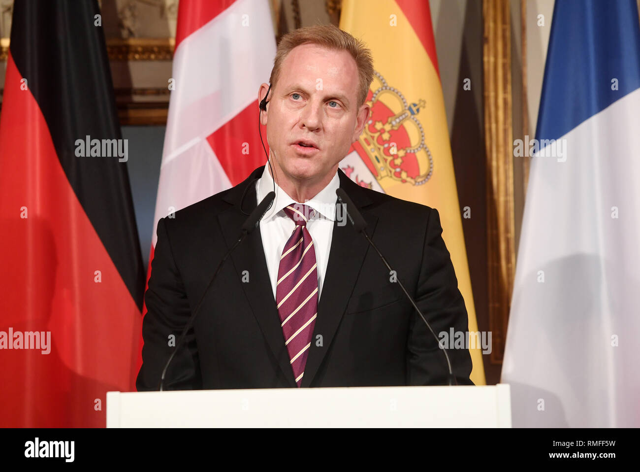 Munich, Germany. 15th Feb, 2019. 15 February 2019, Bavaria, München: Patrick Shanahan, US Secretary of Defense, gives a press statement on the first day of the 55th Munich Security Conference at the meeting of defense ministers of the anti-IS coalition. Numerous heads of state, government and ministers are expected at the world's most important meeting of experts on security policy. Photo: Tobias Hase/dpa Credit: dpa picture alliance/Alamy Live News Stock Photo