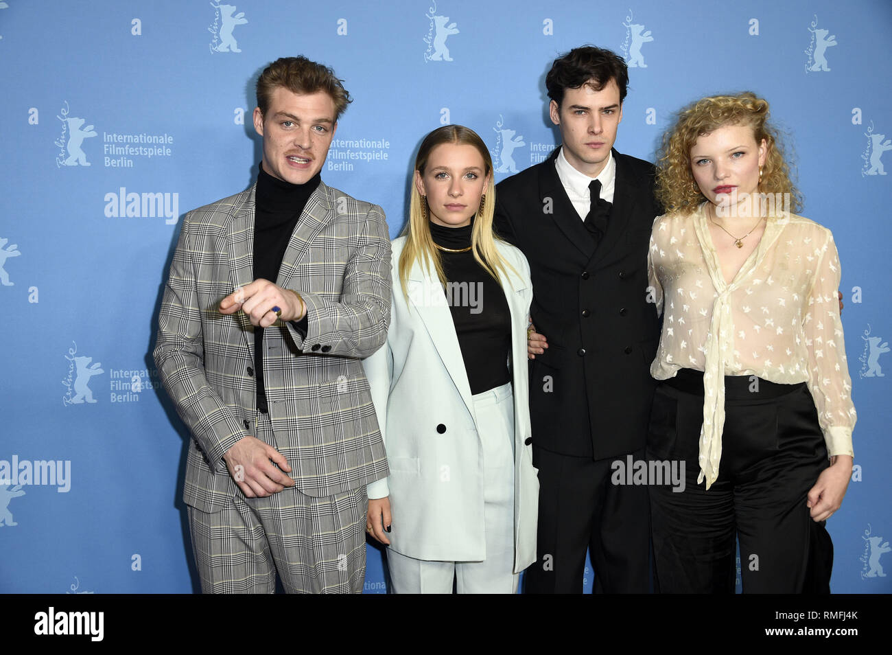 Berlin, Germany. 13th Feb, 2019. David Schütter, Anna Lena Klenke, Thomas Prenn und Luisa-Celine Gaffron bei der Premiere der Serie '8 Tage' auf der Berlinale 2019/69. Internationale Filmfestspiele Berlin im Zoo Palast. Berlin, 13.02.2019 | usage worldwide Credit: dpa/Alamy Live News Stock Photo