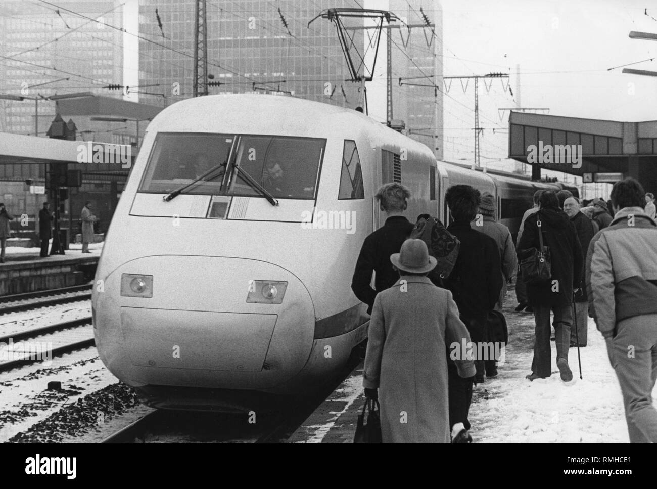 The ICE (Intercity Experimental) at the Essen Central Station during one of the first demonstration rides. Stock Photo