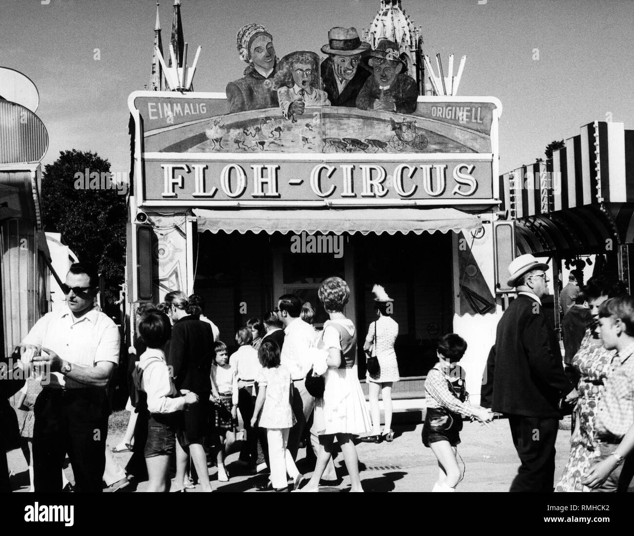 Beer circus Black and White Stock Photos & Images Alamy