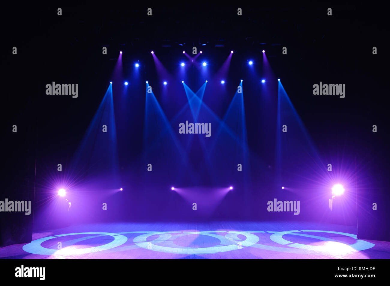 Controllable Led Lights Stage Background Free stage with lights, lighting devices. Background Stock Photo - Alamy