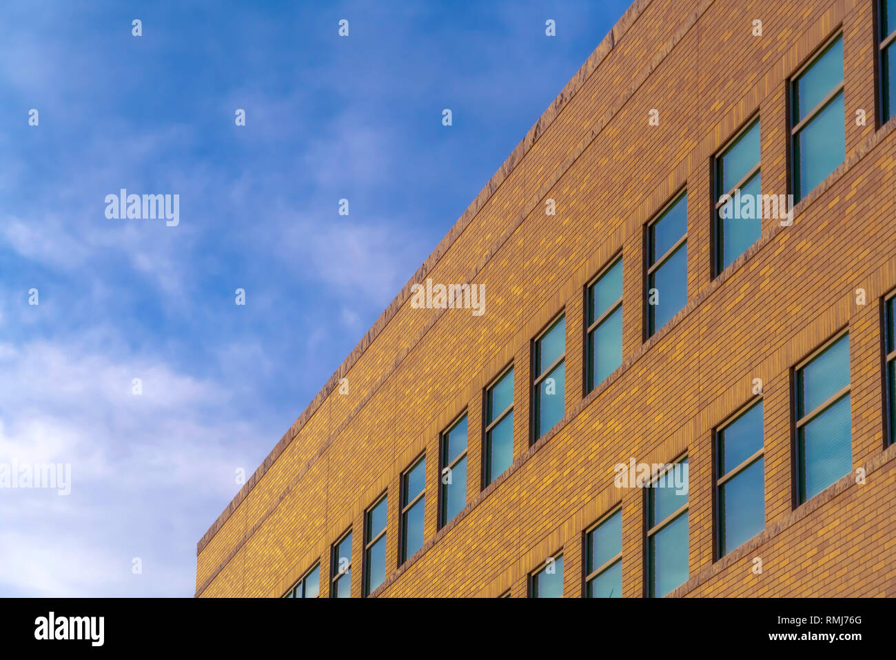 Facade modern brick building hi-res stock photography and images - Alamy