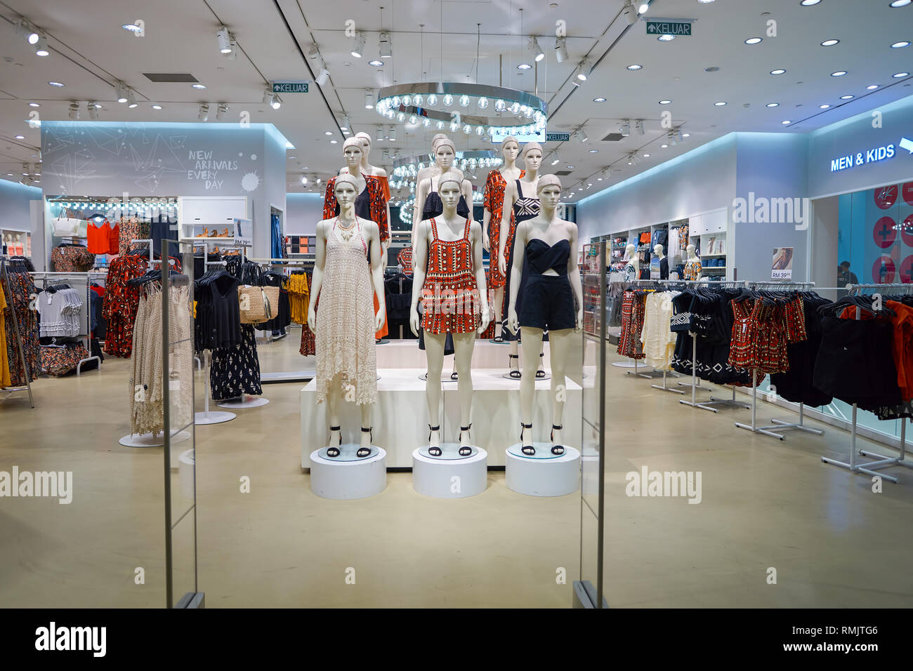 KUALA LUMPUR, MALAYSIA - CIRCA MAY, 2016: H&M store in Kuala Lumpur. H&M  Hennes & Mauritz AB is a Swedish multinational retail-clothing company  Stock Photo - Alamy