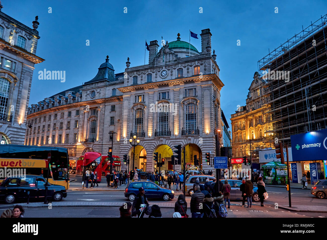 Bars Near Piccadilly Circus >> Rush Hour And Traffic Near Piccadilly Circus With Bars Near Piccadilly Circus >> Rush Hour And Traffic Near Piccadilly Circus With