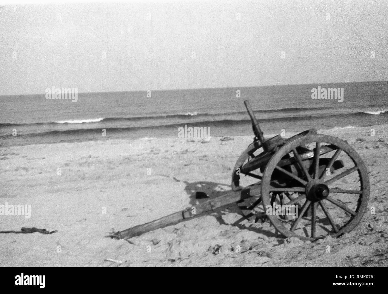 Drawbar of a wagon left behind on the Vistula Lagoon on the shore of Gdansk Bay. At the beginning of February 1945, refugees attempt to flee across the ice of the Vistula Lagoon to the Vistula Spit to reach the Baltic Sea coast of Gdansk. The picture was taken by Theodor Vonolfen, a soldier of a Luftwaffe unit, deployed there at that time. Stock Photo