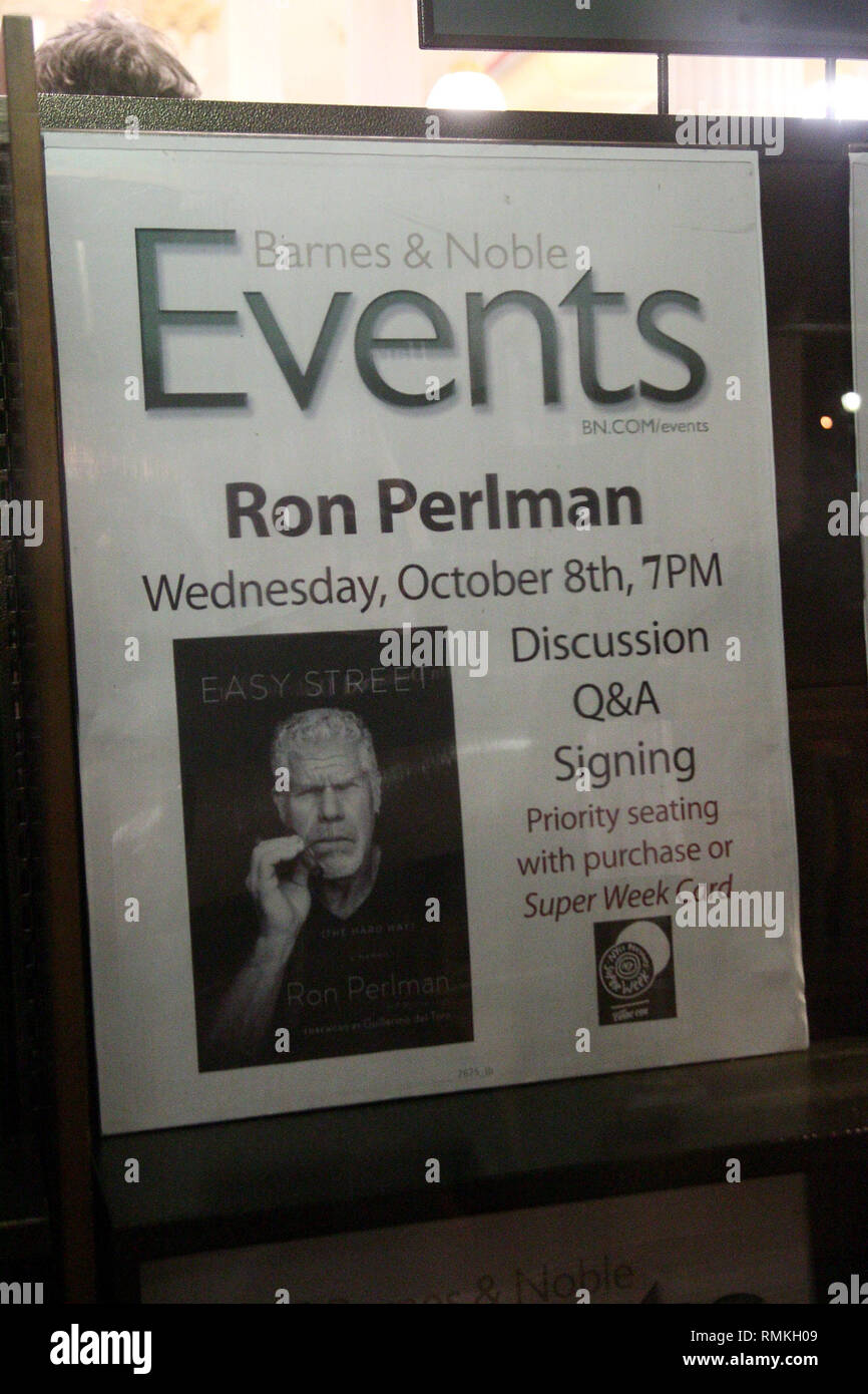 New York Usa 08 Oct 2014 Atmosphere Book Poster At The